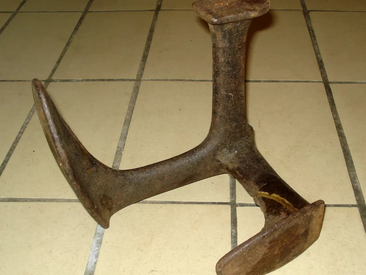 Billede 3 - Skomager læst, med brugsspor