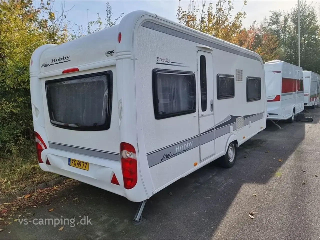 Billede 2 - 2013 - Hobby Prestige 495 UL   FLOT OG VELHOLDT CAMPINGVOGN MED ENKELTSENGE.