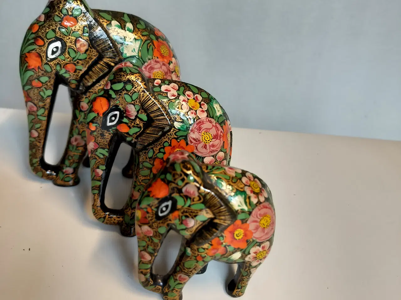 Billede 2 - Fine elefanter med blomster