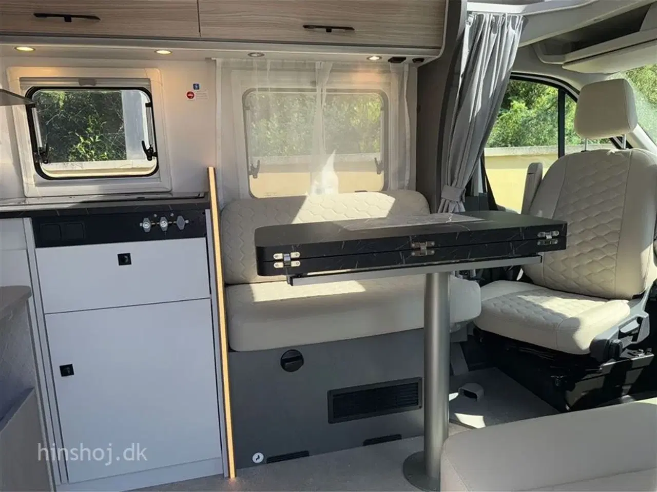 Billede 5 - 2026 - Etrusco   Lækker Autocamper med automatgear og face to face siddegruppe fra Hinshøj Caravan.