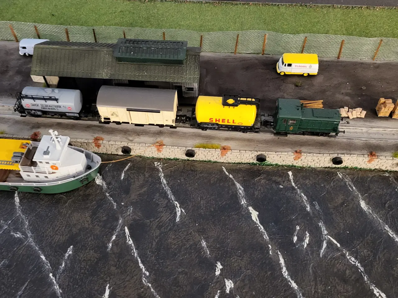 Billede 3 - Stor modelbane med alt tilbehør til salg