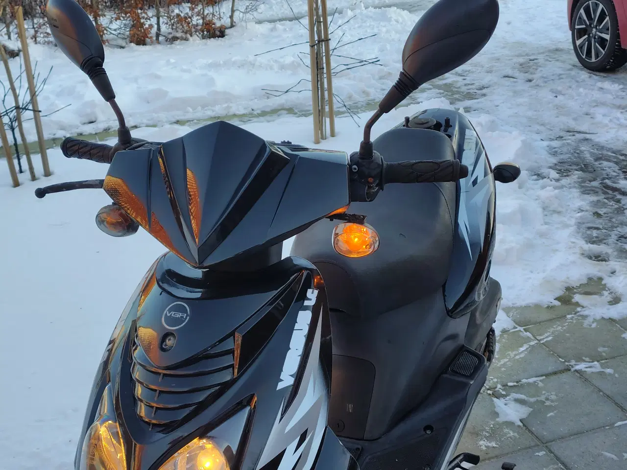 Billede 1 - VGA VERSUS