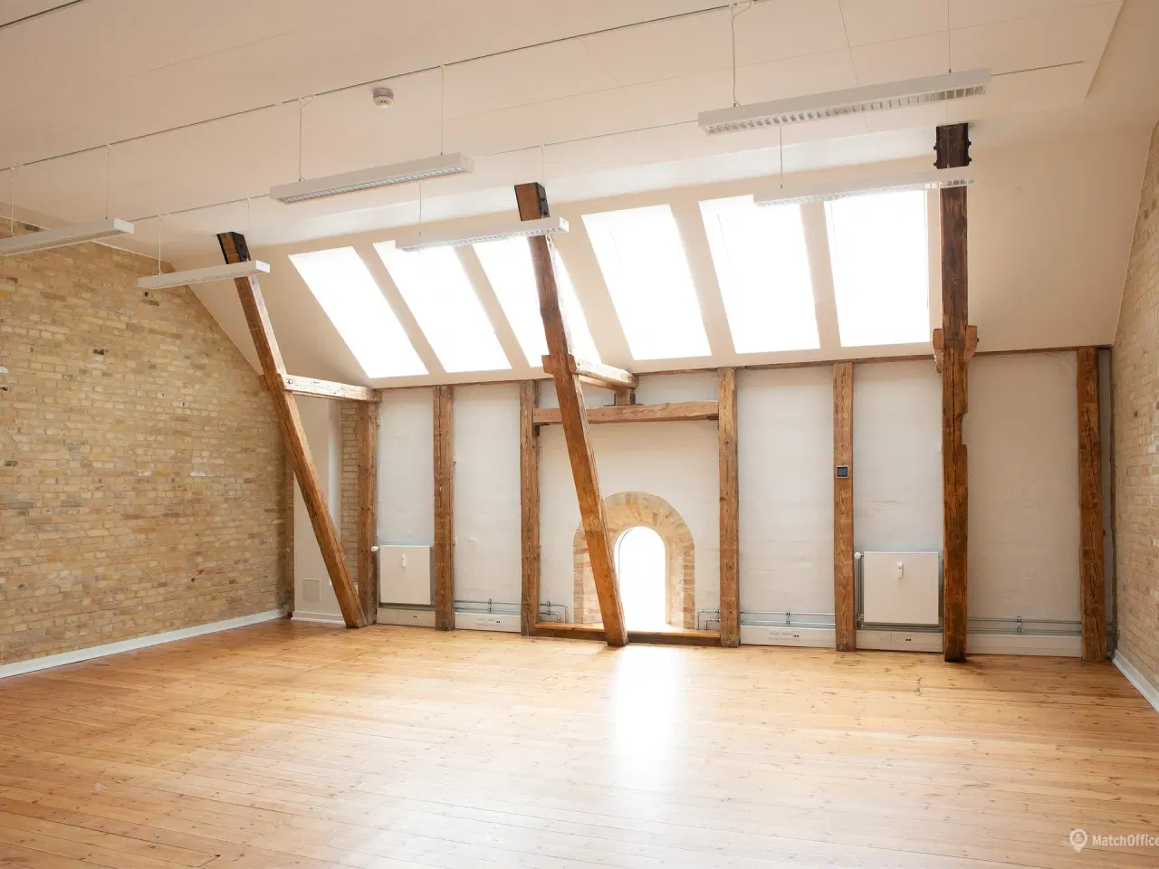 Billede 11 - Fleksible kvadratmeter i tidligere ikonisk byskole