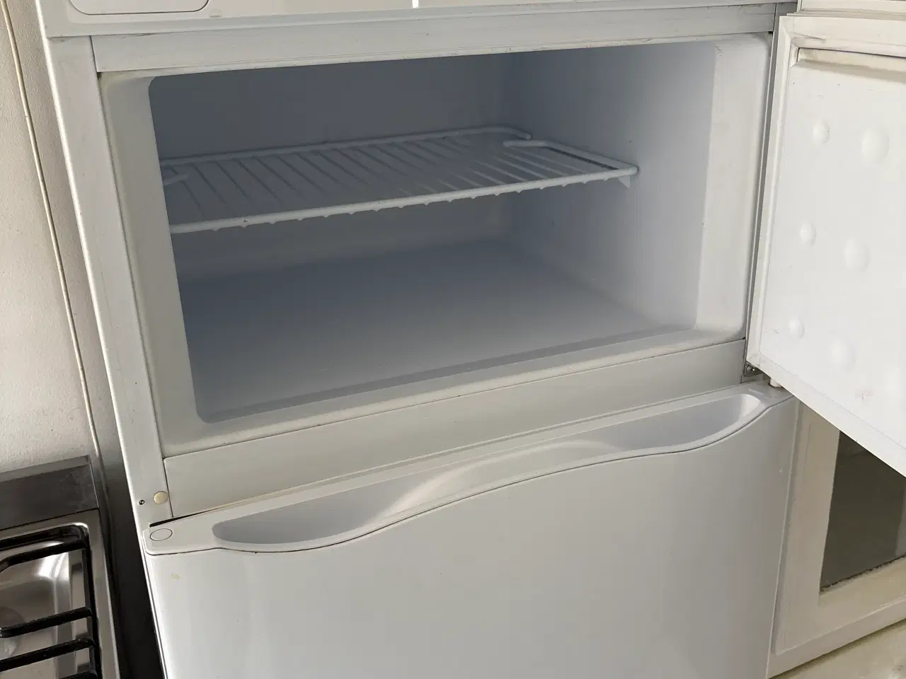 Billede 3 - Køleskab 