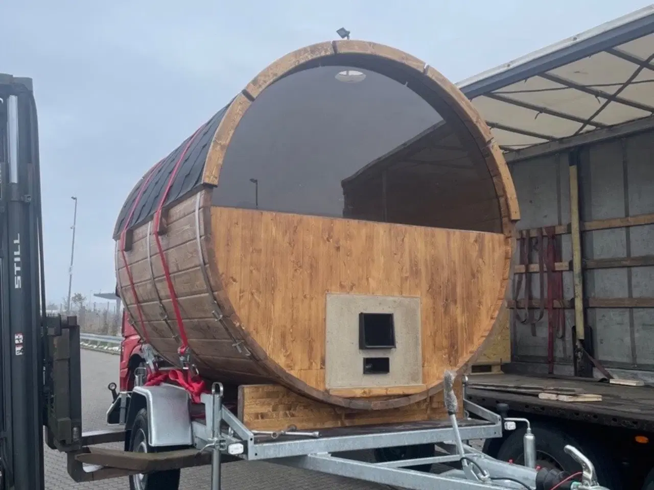 Billede 1 -  UDLEJES-mobil tønde sauna udlejes i nordsjælland