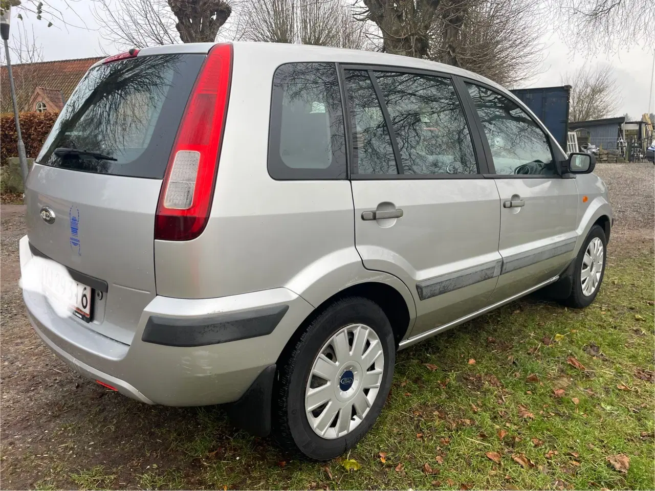 Billede 3 - Billig bil med et år til syn