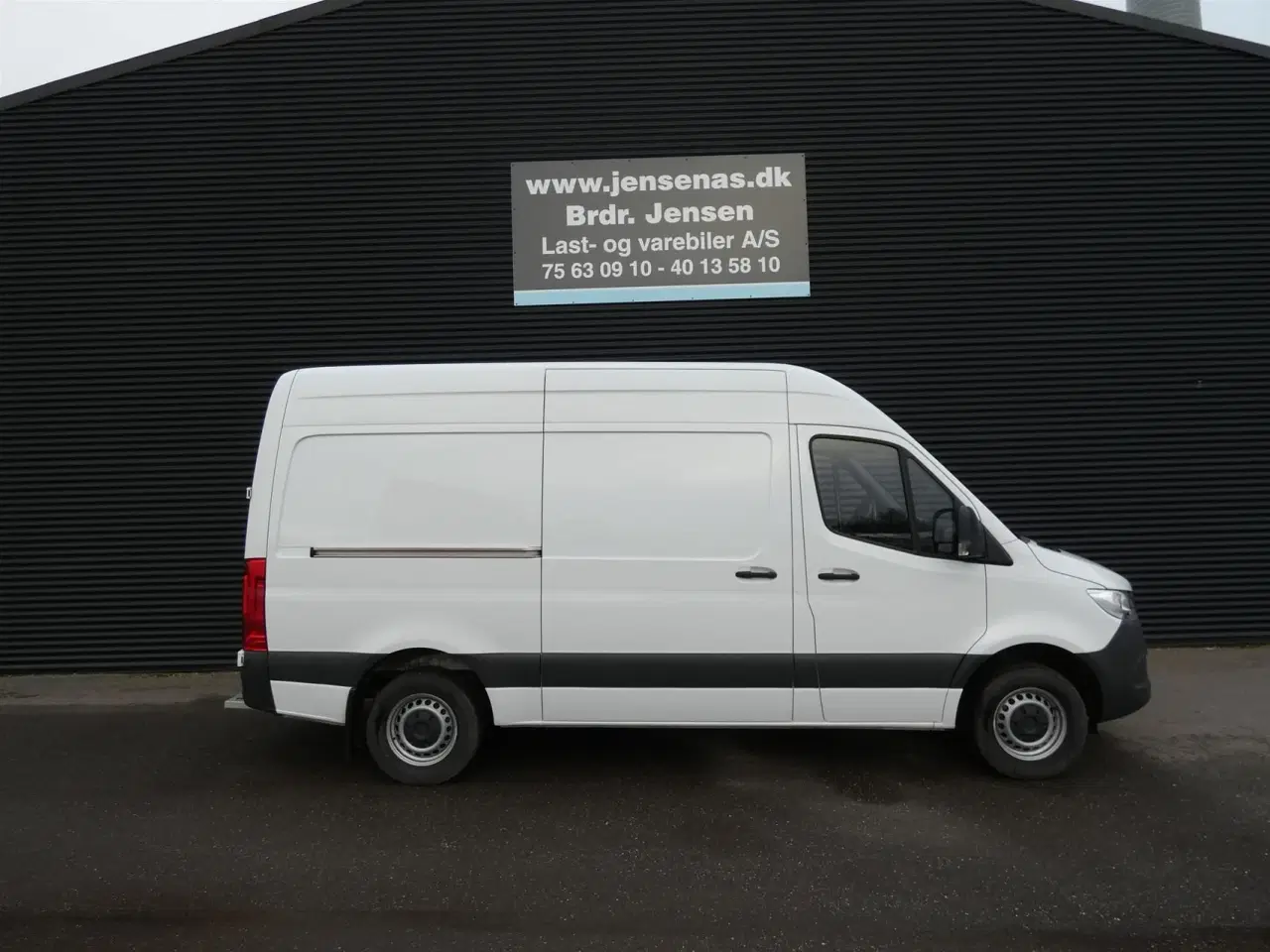 Billede 4 - Mercedes-Benz Sprinter 317 2,0 CDI A2 H2 RWD 9G-Tronic 170HK Van Aut.