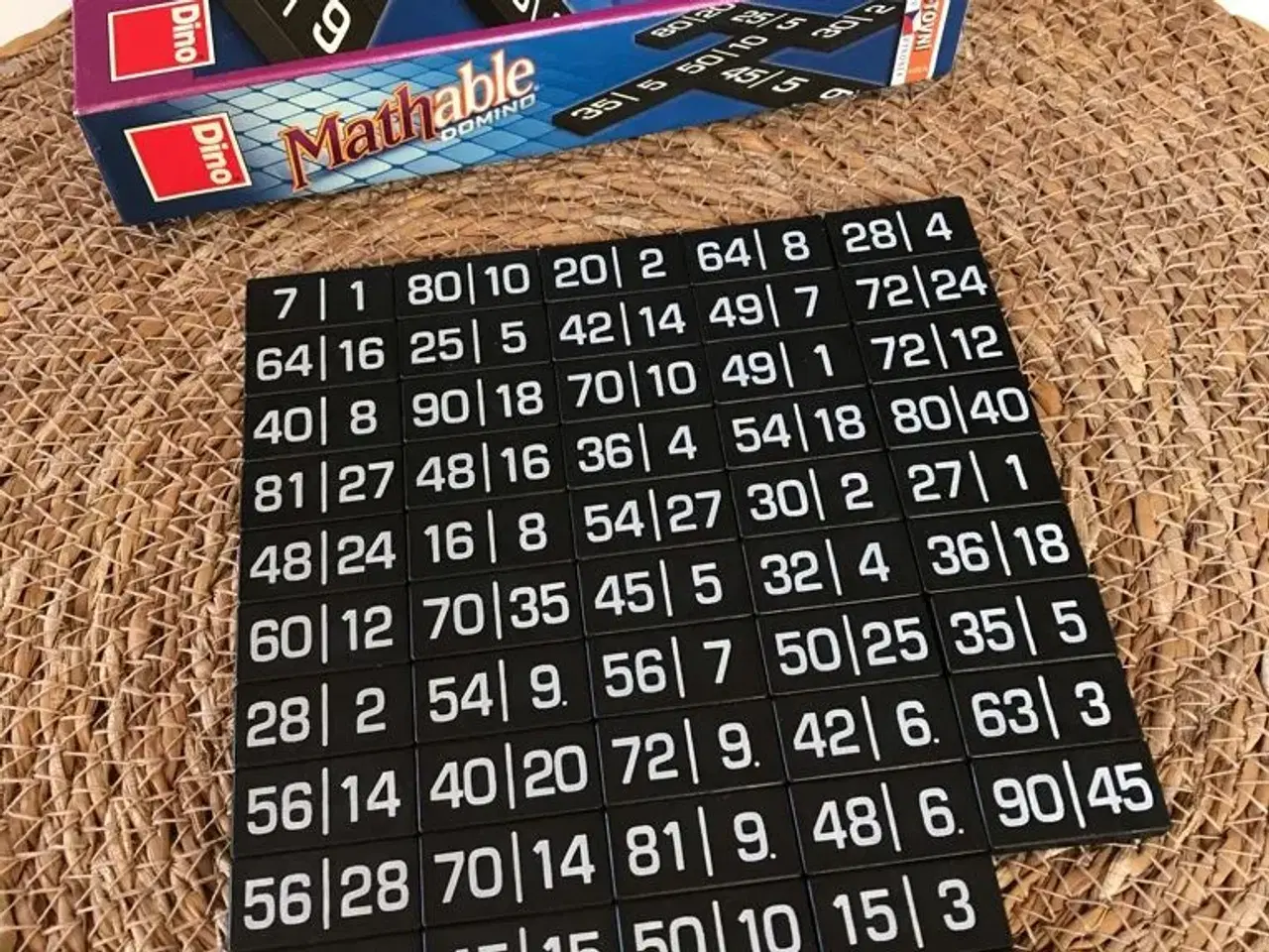 Billede 3 - Dominospil til træning af den lille tabel