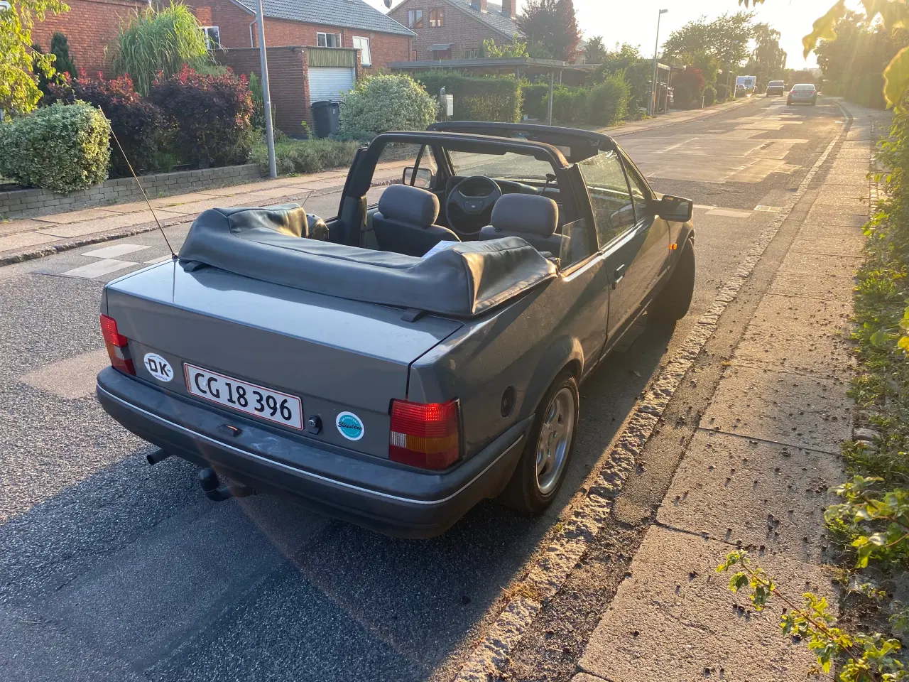 Billede 1 - Cabriolet , Veteran, Ford Escord, 5 sæder