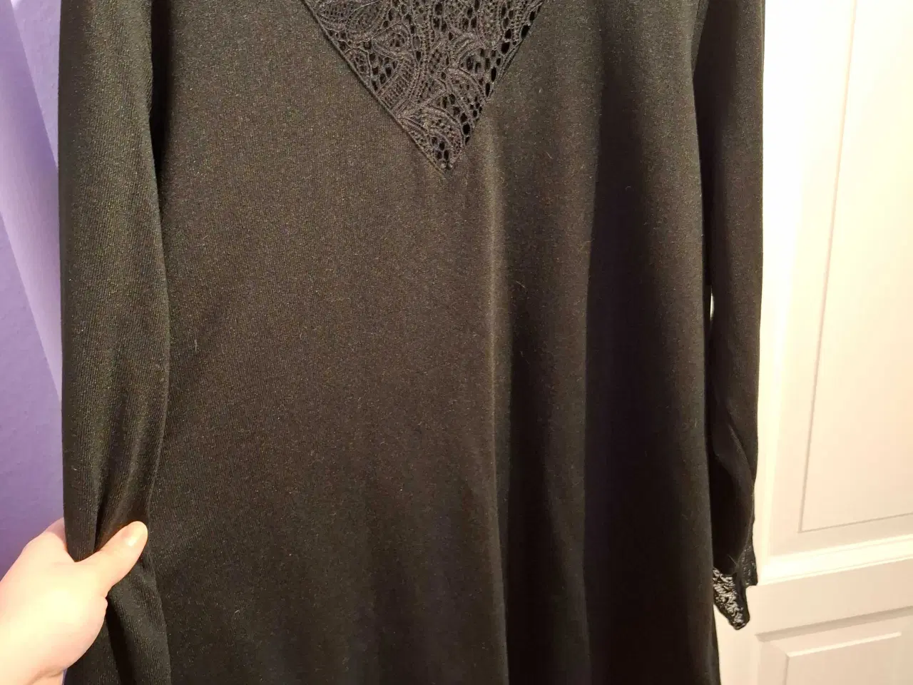 Billede 6 - Zizzi bluse M med flotte detaljer 