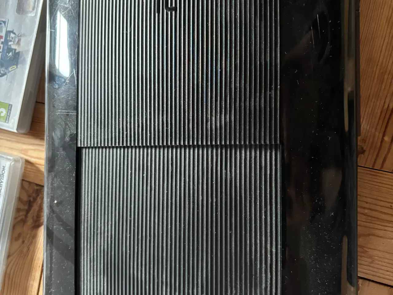 Billede 4 - Playstation 3 inkl 3 controllere og 6 spil