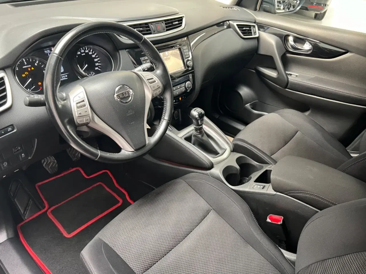 Billede 10 - Nissan Qashqai 1,5 dCi 110 Acenta Connect