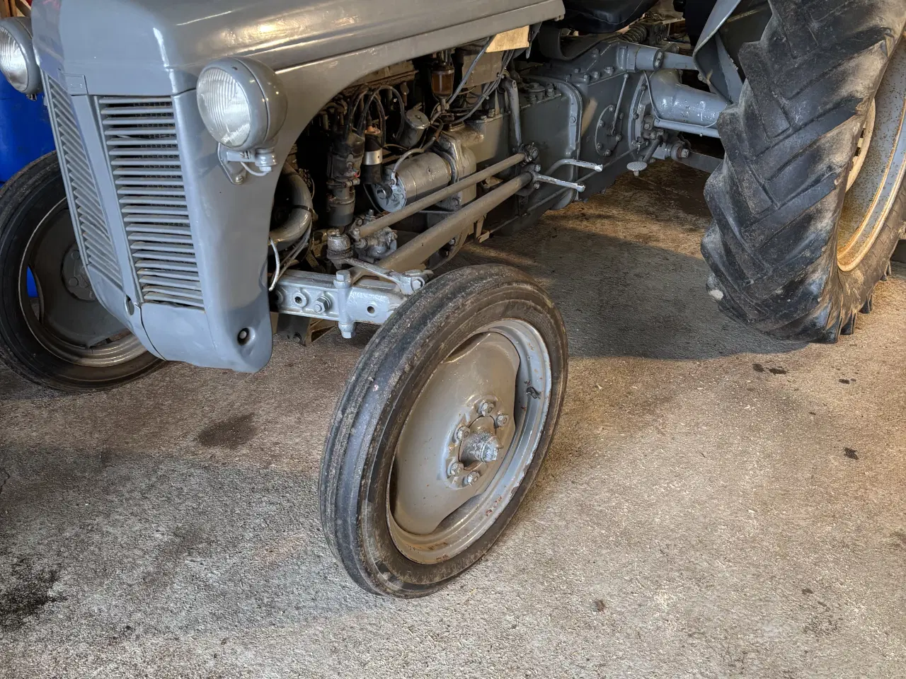 Billede 3 - Grå Massey Ferguson 