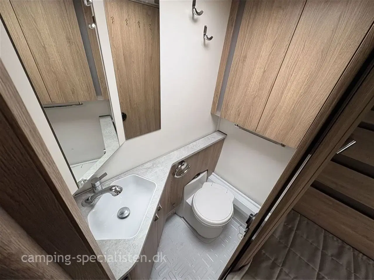 Billede 11 - 2019 - Kabe Classic 470 XL   2019 Kabe Classic 470 XL - Se den nu hos Camping-Specialisten.dk