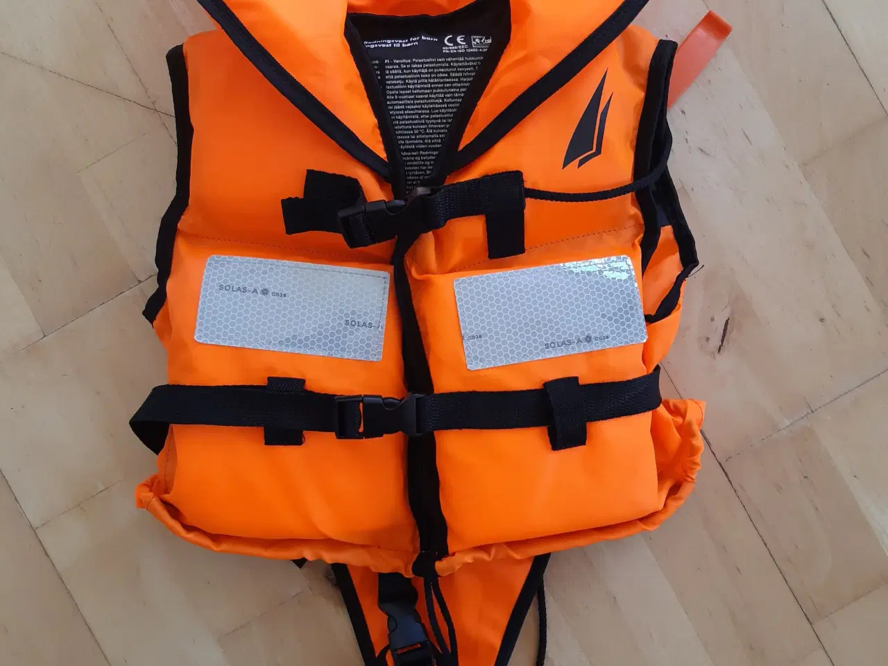Billede 1 - Redningsvest baby