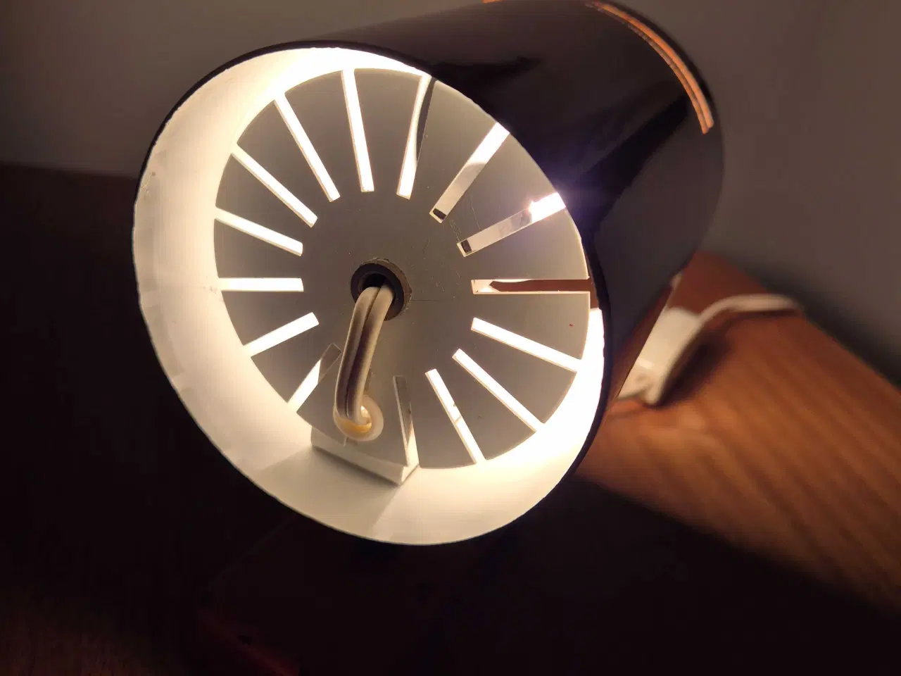 Billede 9 - Herlig orange væglampe 