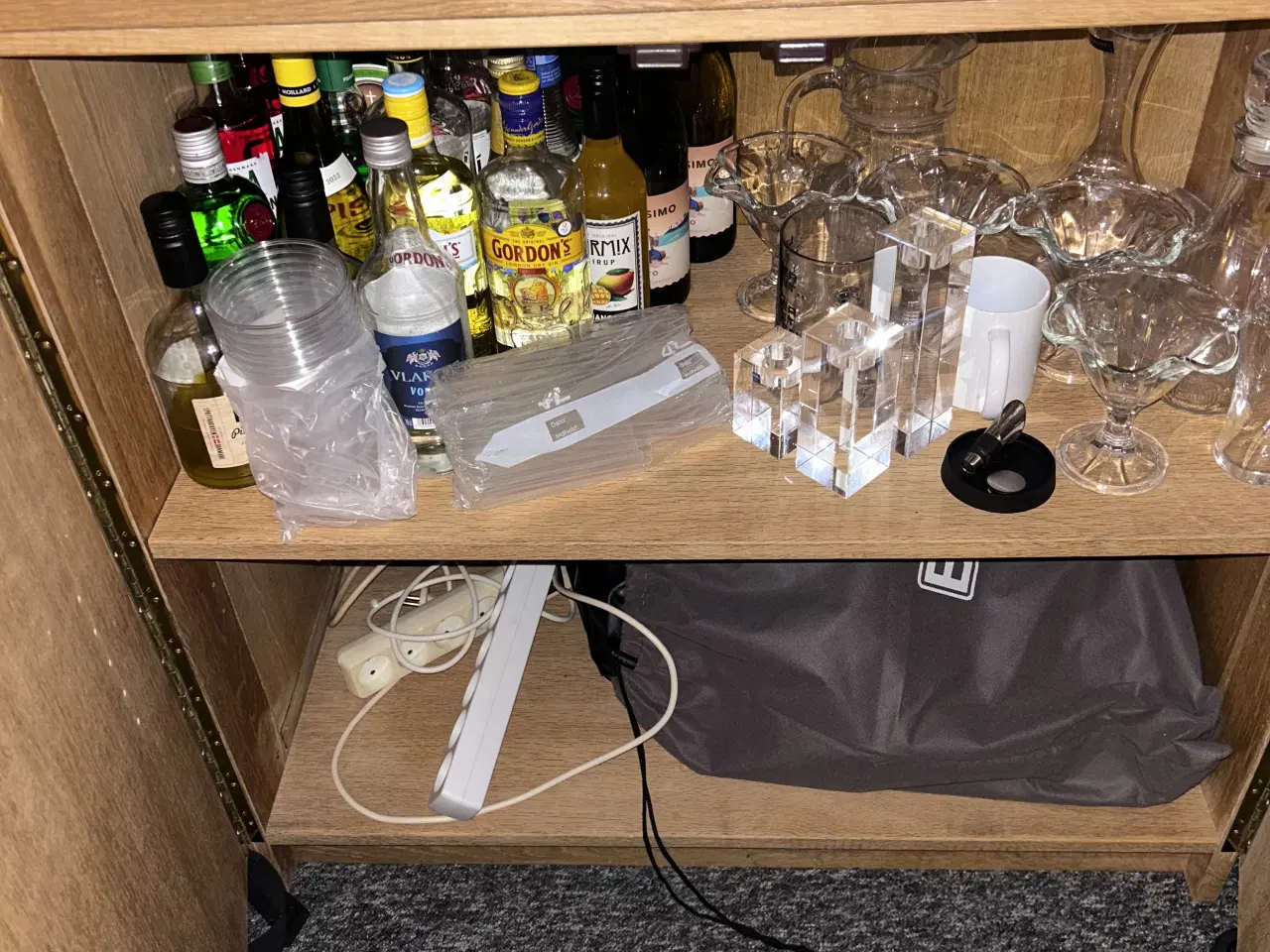 Billede 4 - Hjemmelavet ølskab m. vintage klokke