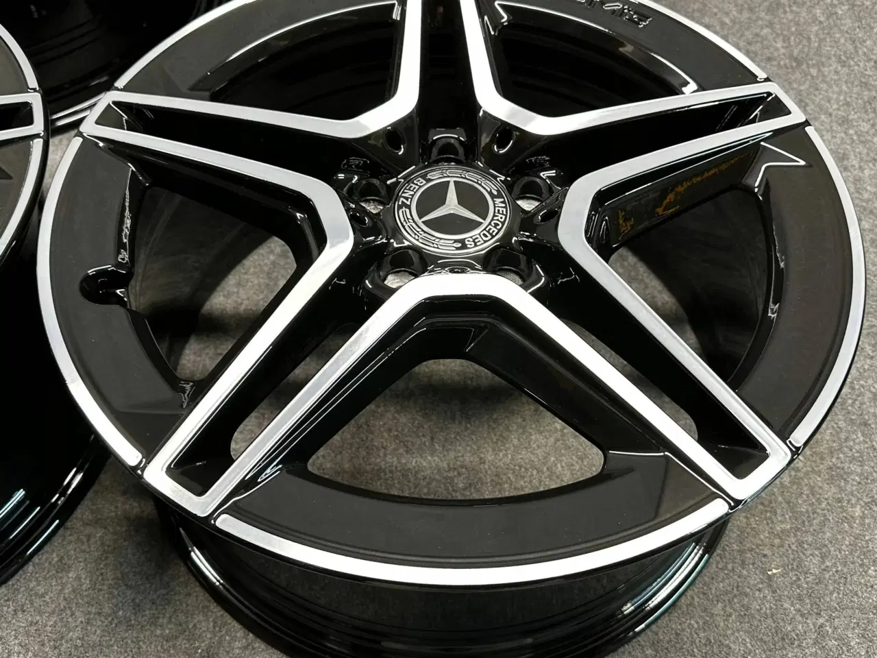 Billede 7 - ALUFÆLGE MERCEDES E KLASSE AMG 213 W213 E213 18"