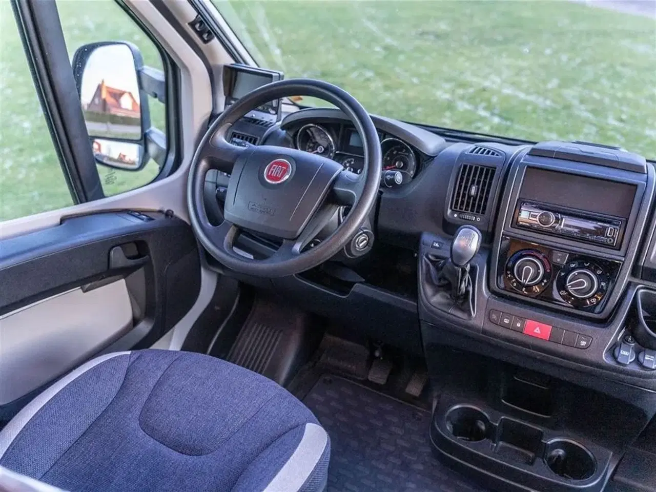 Billede 7 - 2017 - Knaus Sky TI 650 MEG Platinum Selection Automatgear og langsgående senge