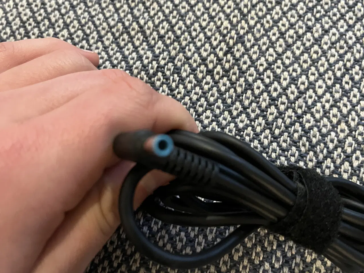 Billede 2 - HP adapter 65W 4mm