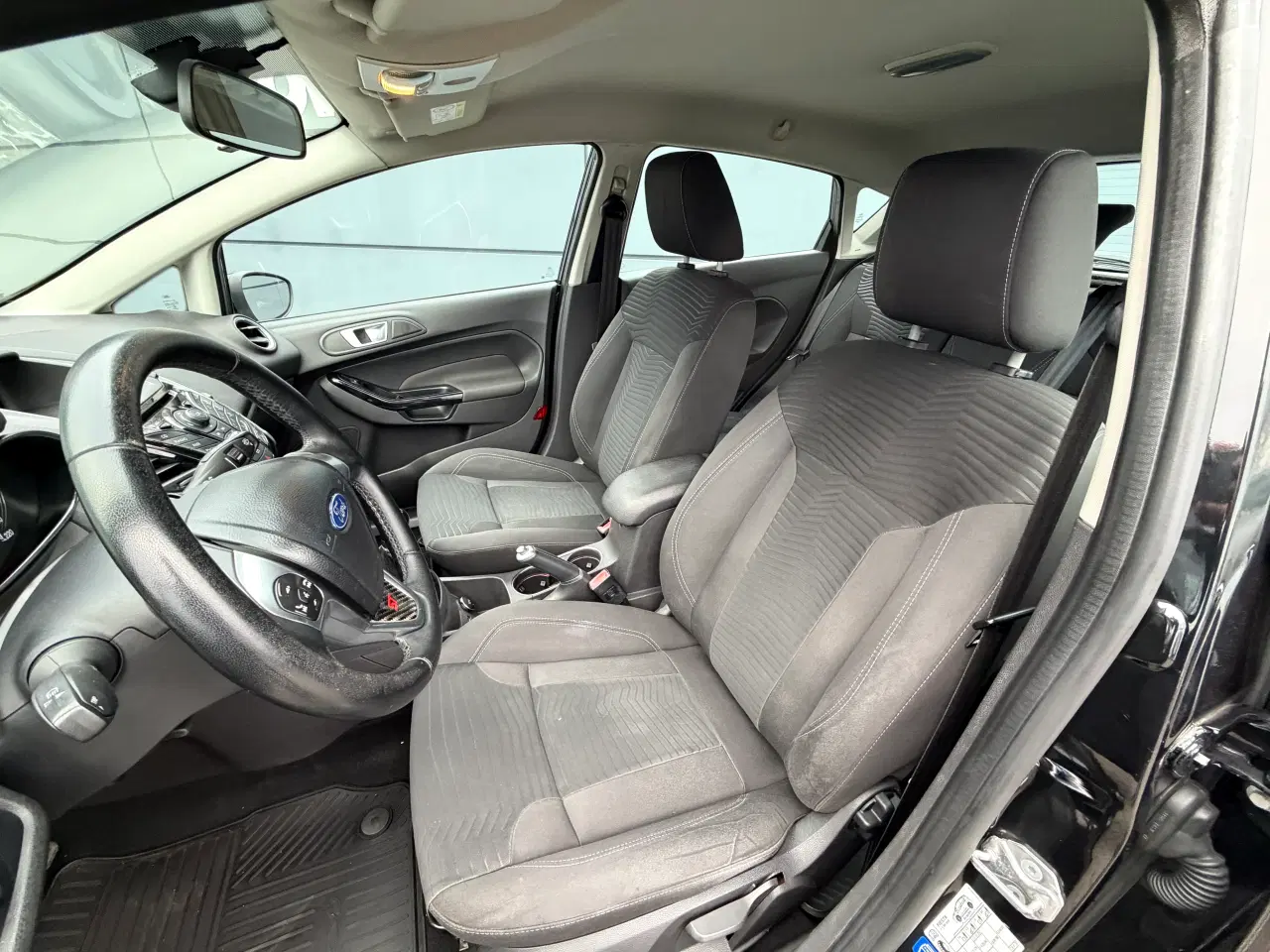 Billede 6 - Velkørende Ford Fiesta