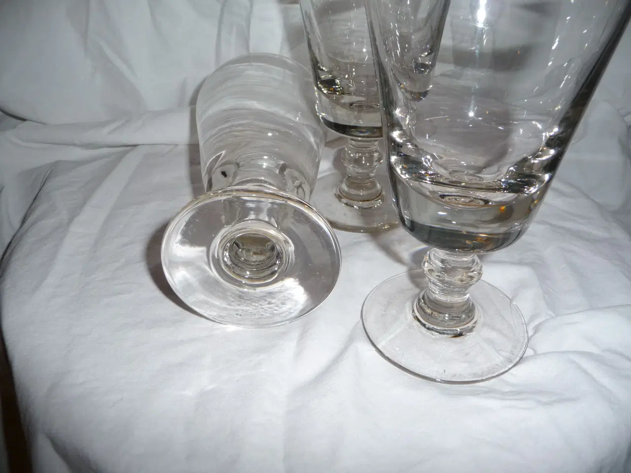 Billede 3 - 3 gamle Wellinton glas