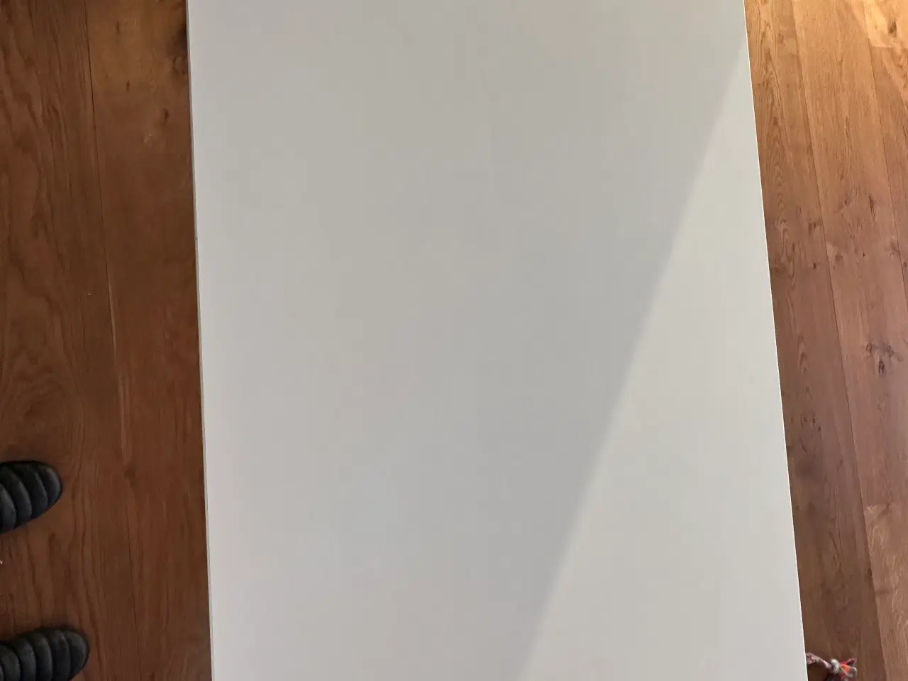 Billede 3 - Fint IKEA skrivebord kan afhentes gratis