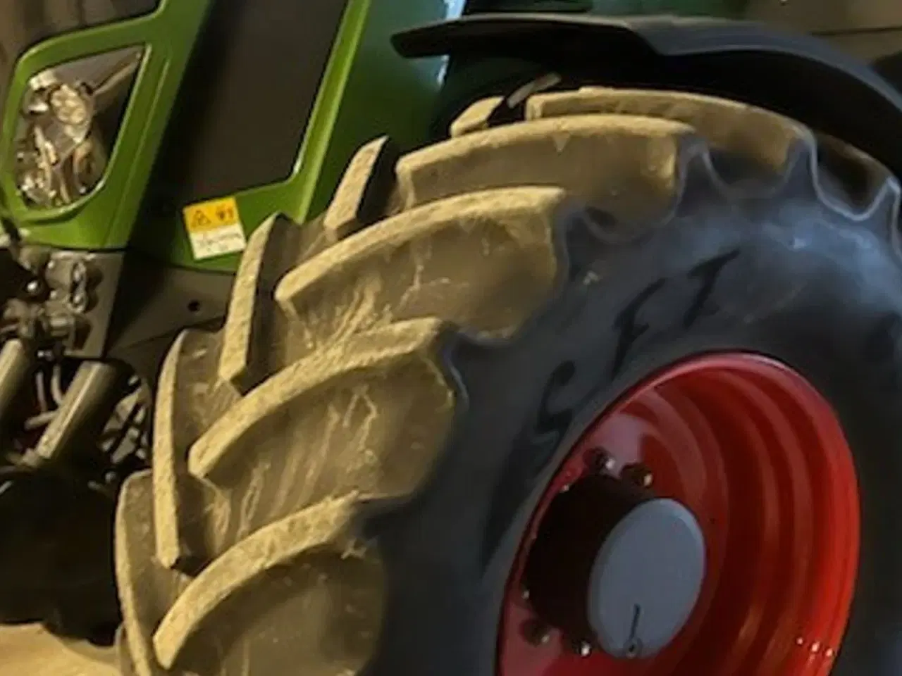 Billede 2 - Fendt 828 Vario Som NY traktor