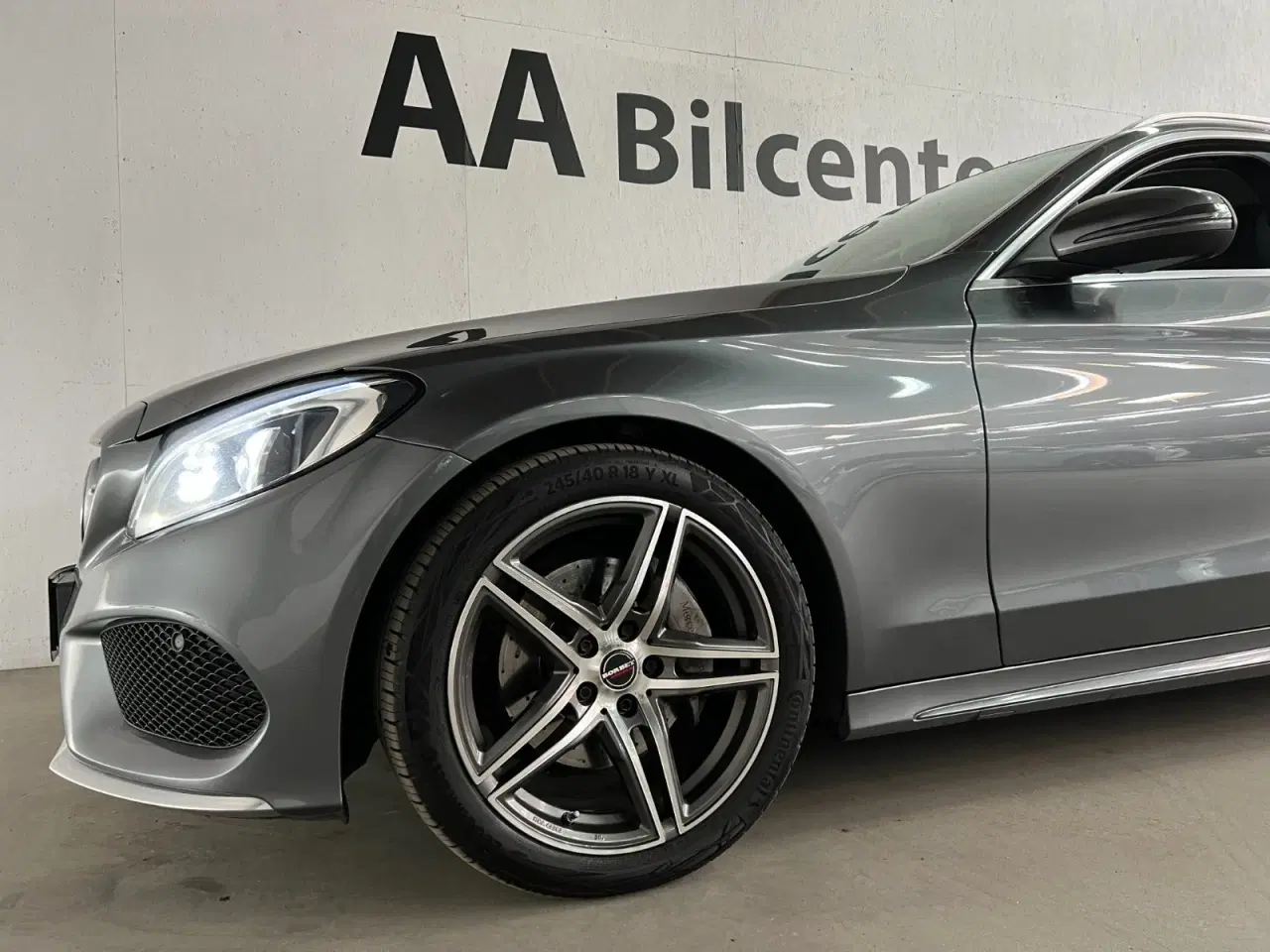 Billede 4 - Mercedes C220 d 2,2 AMG Line stc. aut.