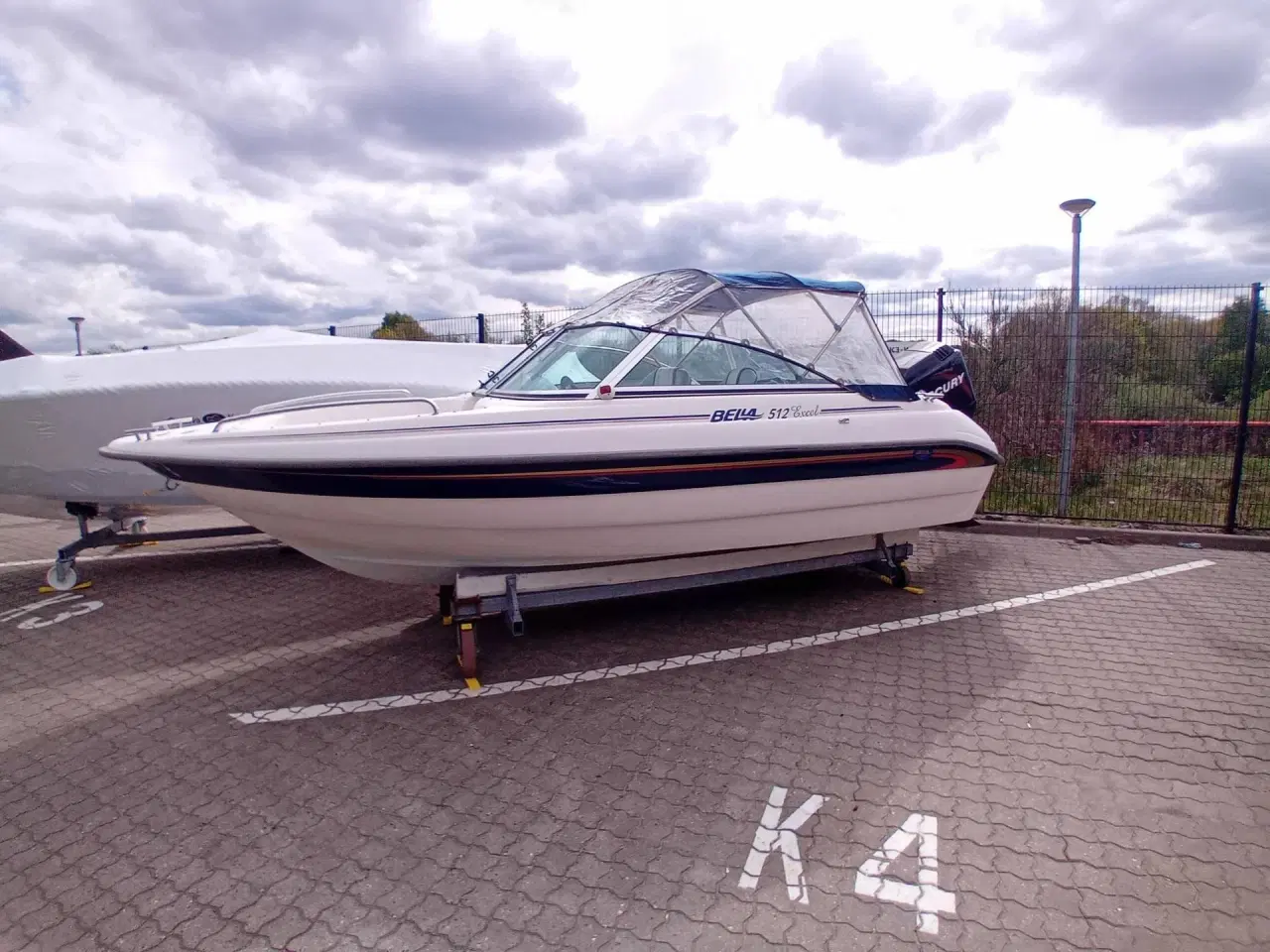 Billede 18 - Bella 512 Excel Bowrider m/100hk Mercury 4-takt efi