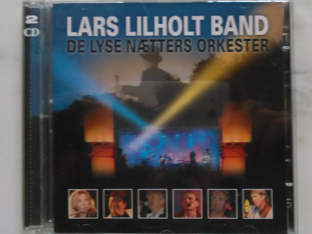 Billede 1 - LARS LILHOLT BAND: DE LYSE NÆTTERS ORKESTER (2CD