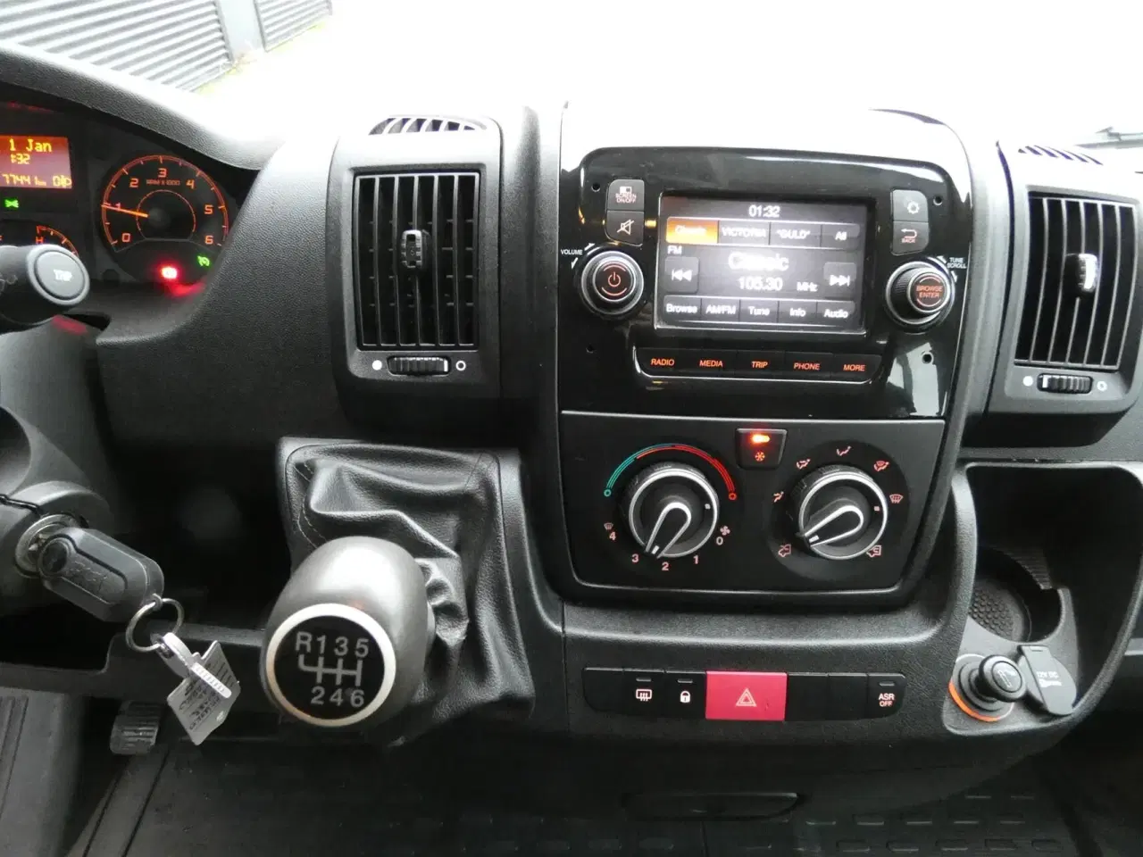 Billede 11 - Peugeot Boxer 335 L3 2,0 BlueHDi Plus Pro 130HK DobKab 6g