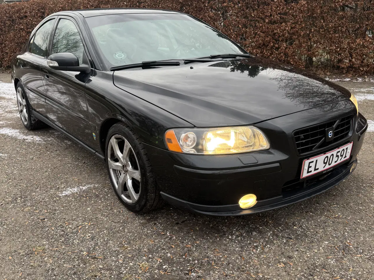 Billede 2 - Volvo S60 kører fejlfri og godt 