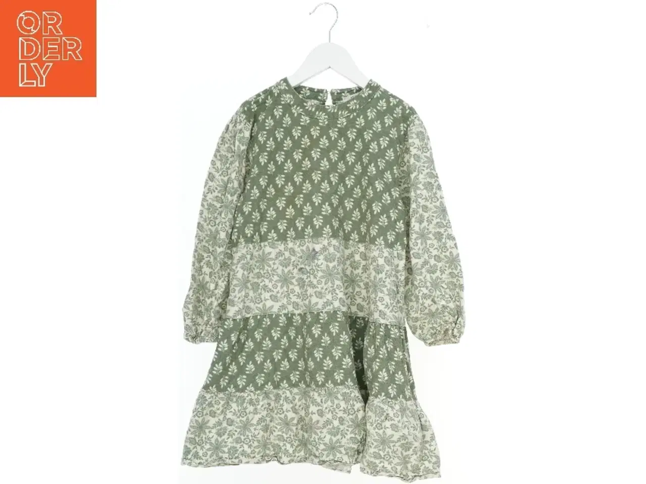 Billede 1 - Kjole med grønt og hvidt mønster fra LC Waikiki  (str. 134)