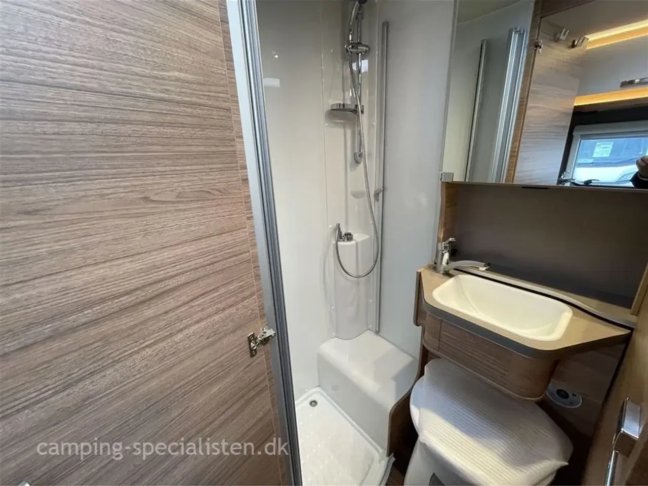 Billede 11 - 2026 - Weinsberg Pepper Edition 600 MEG   Weinsberg CaraCompact 600 MEG Pepper Edition 2026 - Se den nu hos Camping-Specialisten.dk