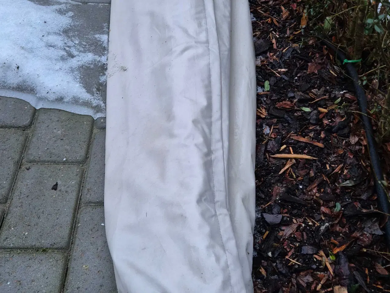 Billede 2 - Markeds parasol 3,5x3,5 Meter