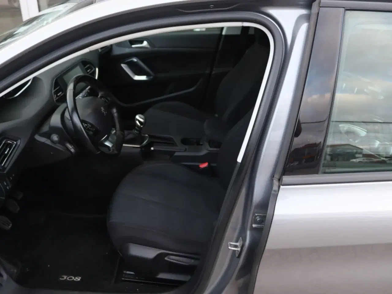 Billede 10 - Peugeot 308 1,6 BlueHDi 120 Allure