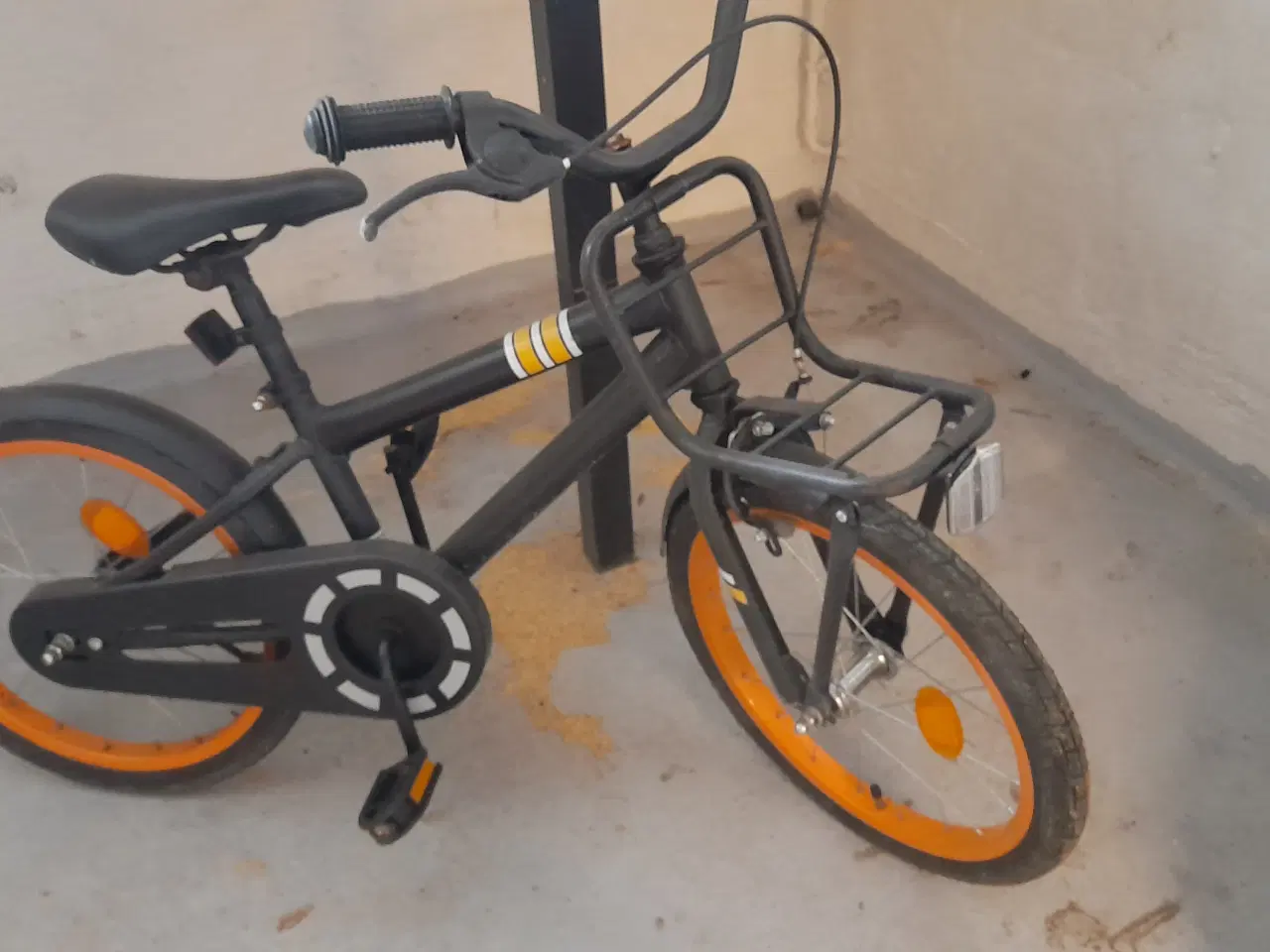 Billede 1 - Drengecykel med 16"