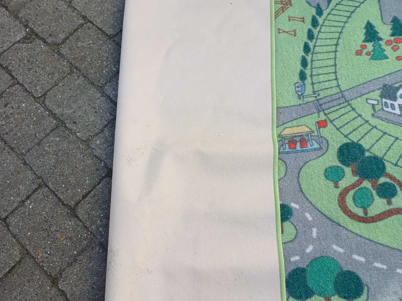 Billede 2 - Gyngehest/bil bane 