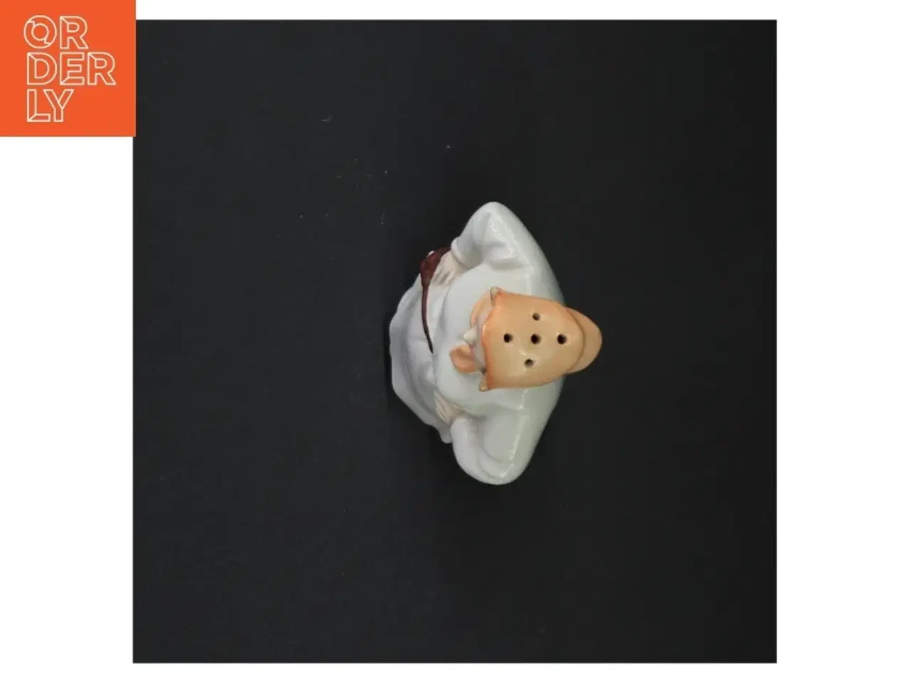 Billede 3 - Salt bøsse, formet som kvindefigur (str. 14 x 8 cm)