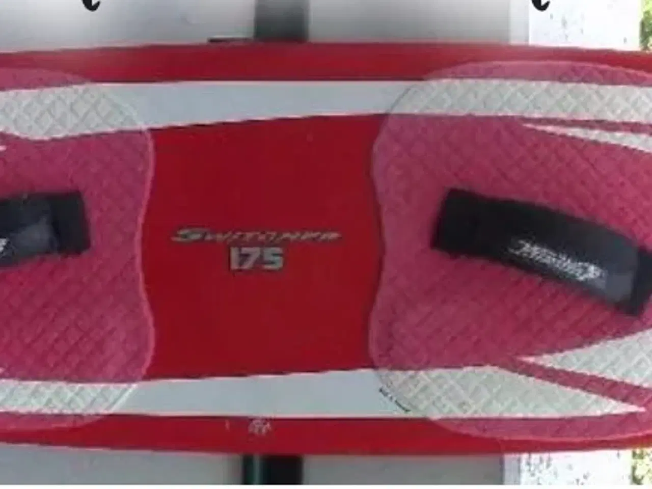 Billede 2 - Kite surfer komplet med 3 jite