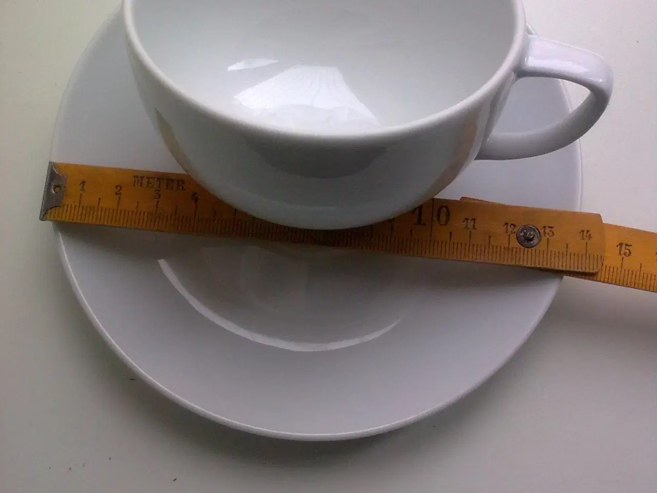 Billede 7 - Hvid dansk design tekop Royal Copenhagen