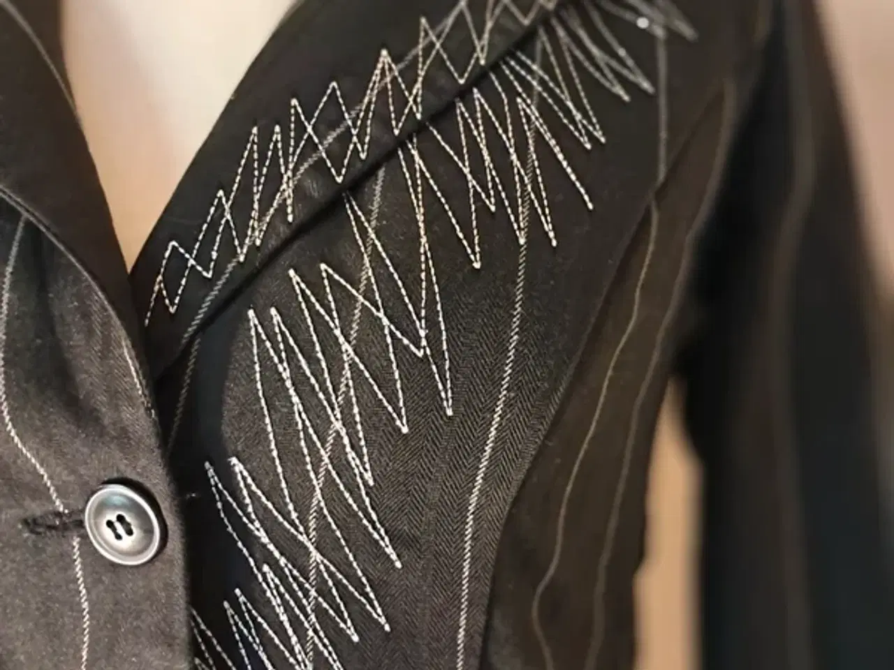 Billede 8 - Vero Moda str. 34 blazer