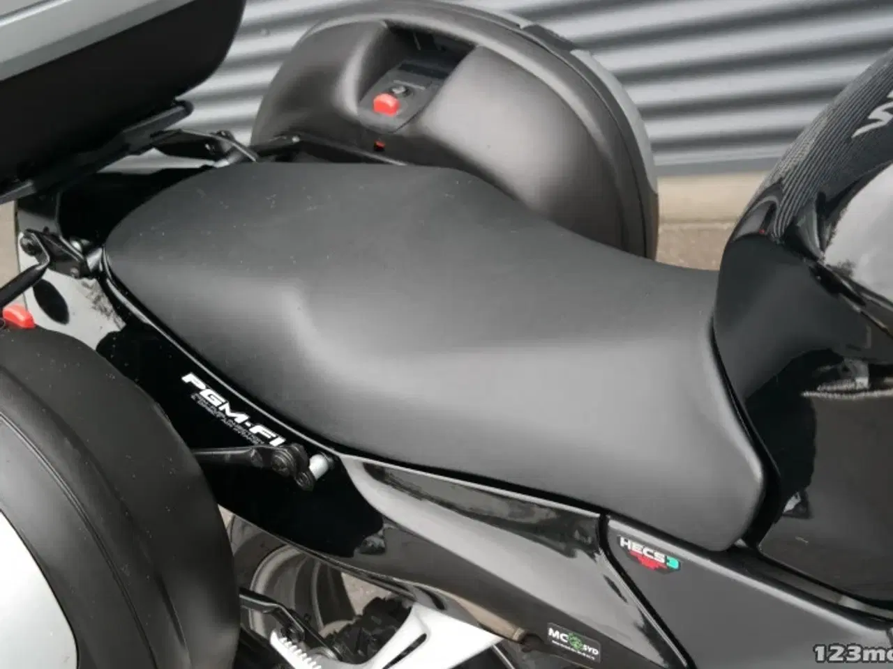Billede 7 - Honda CBR 1100 XX MC-SYD       BYTTER GERNE