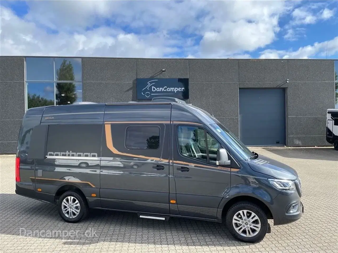 Billede 2 - 2025 - Carthago Van Genius 641 LE MB   GENIAL Carthago Van Genius 641 LE 170 Hk - 9 trin G-Tronic automatgear