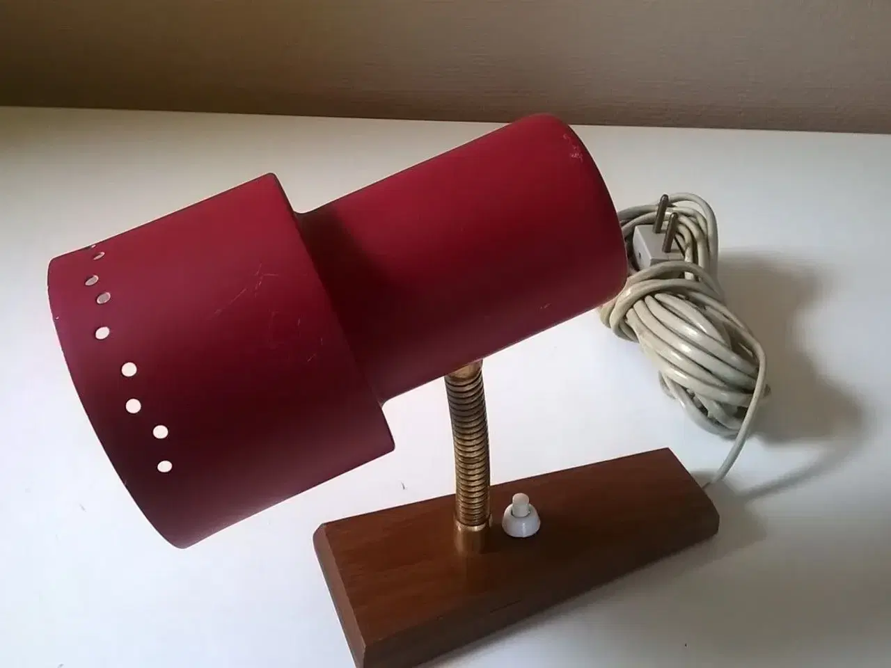Billede 1 - Rød vintage væglampe 