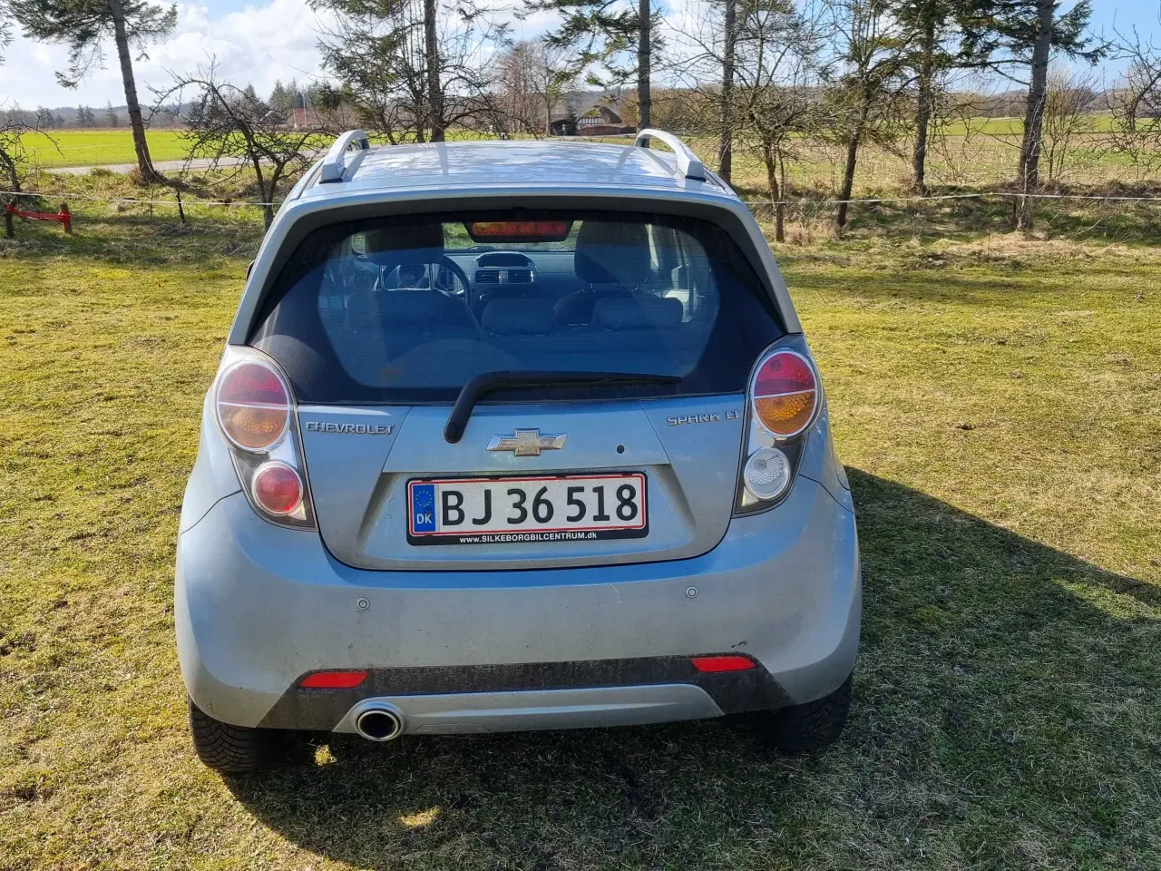 Billede 2 - Velholdt pendler bil