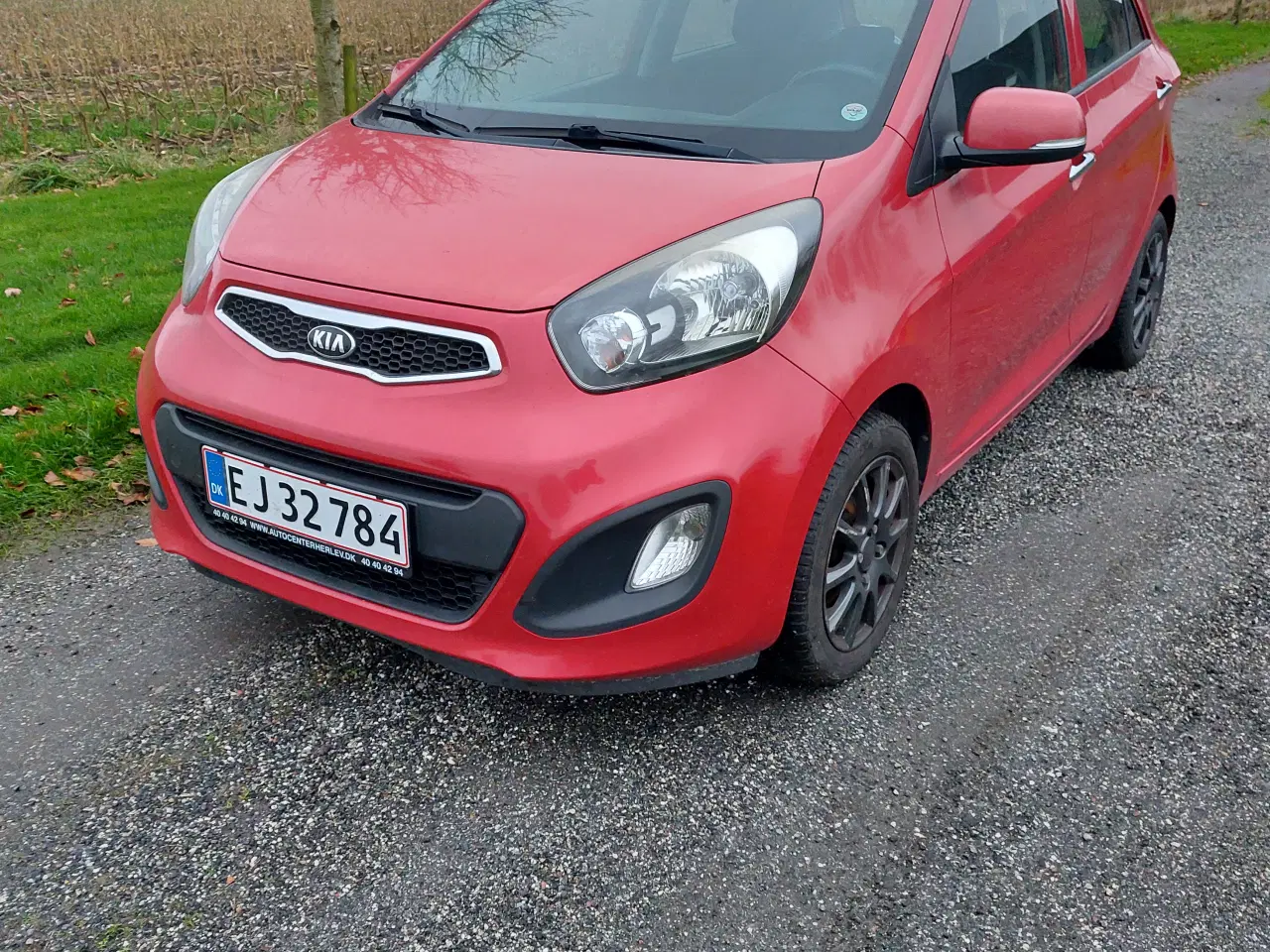 Billede 1 - Bilen har kun kørt 149000. "Defekt motor".