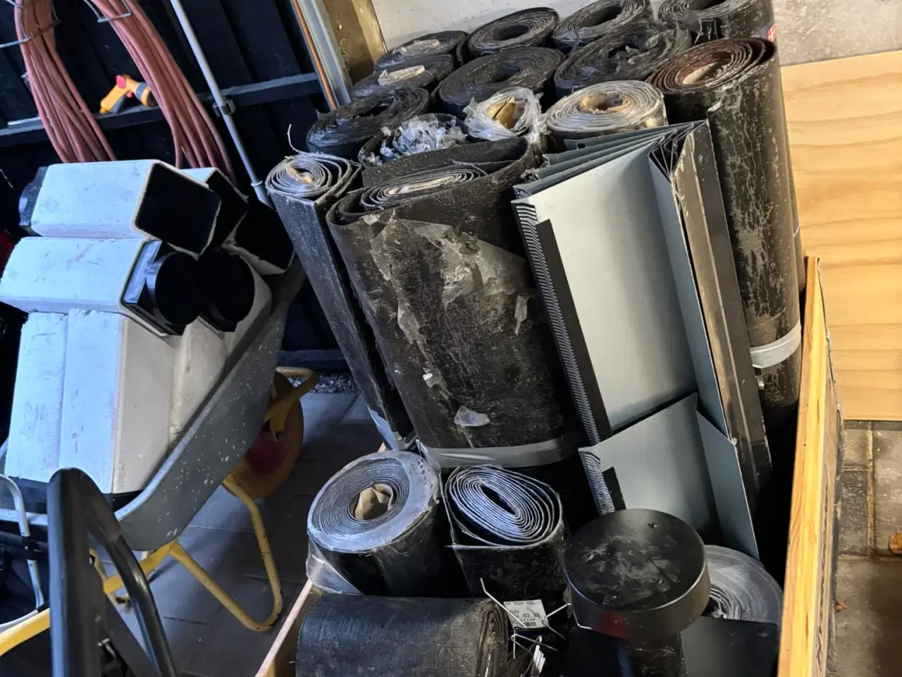 Billede 1 - Tagpap og div. andet tilbehør til tagdækning. BYD