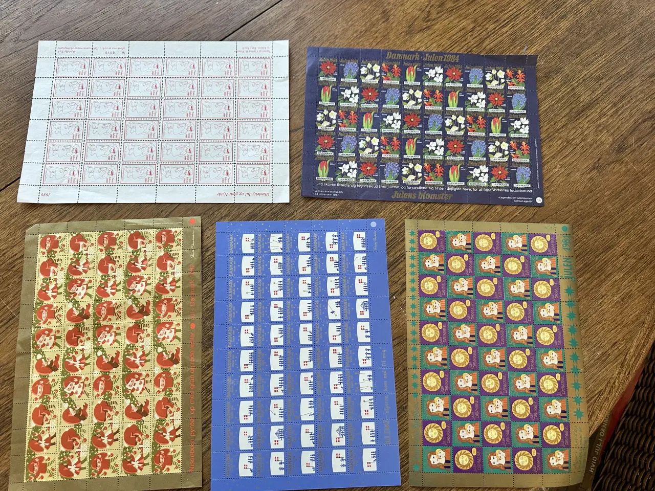 Billede 3 - Julemærke ark 15 forskellige 